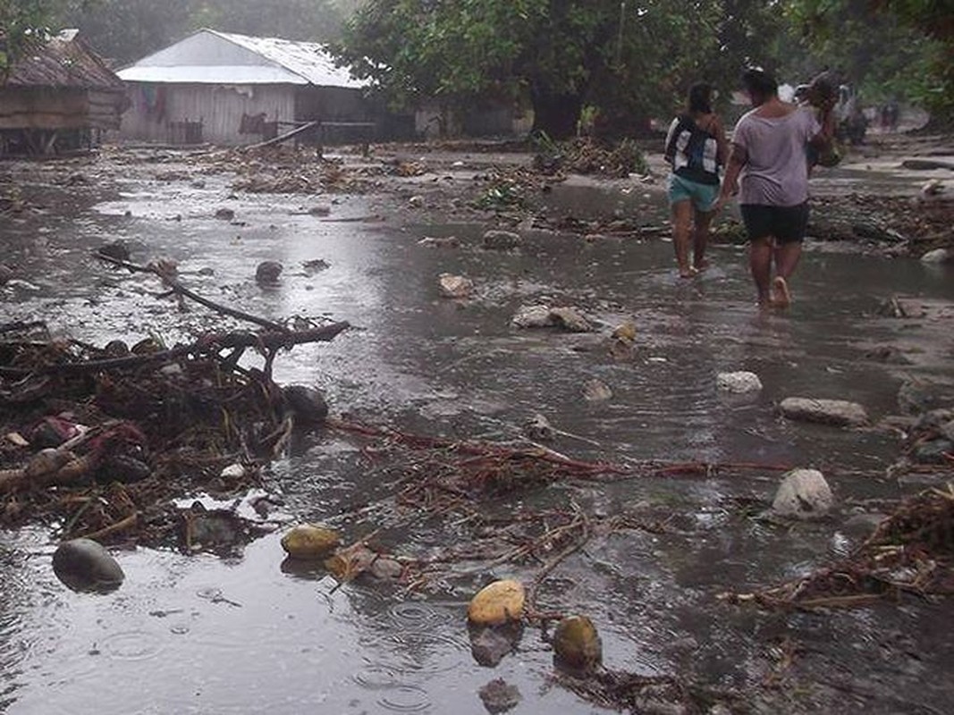 Xem bao Cyclone Pam pha nat quoc dao Vanuatu-Hinh-4