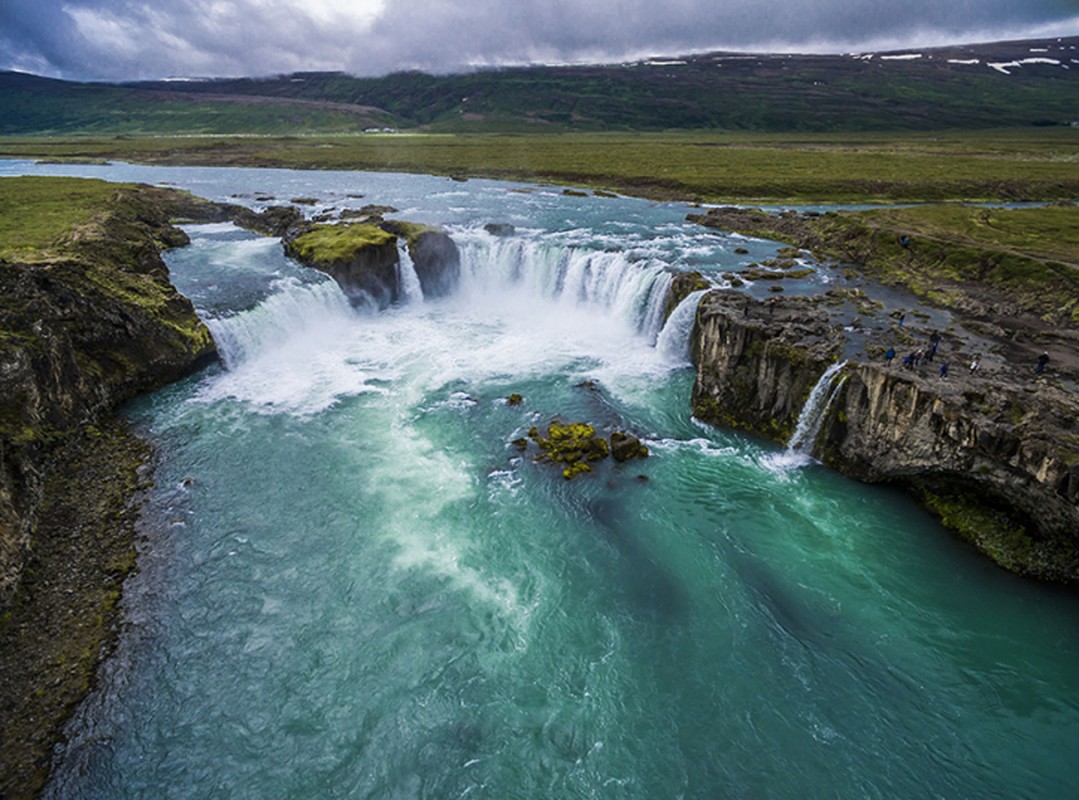 Ngam phong canh tuyet dep o Iceland tu tren cao-Hinh-13