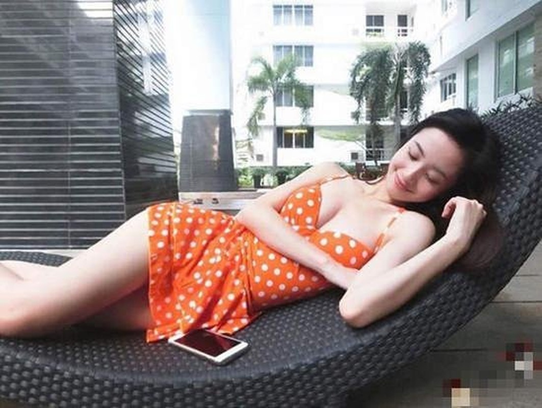 Hot girl Viet xinh dep gay sot mang Trung Quoc-Hinh-9