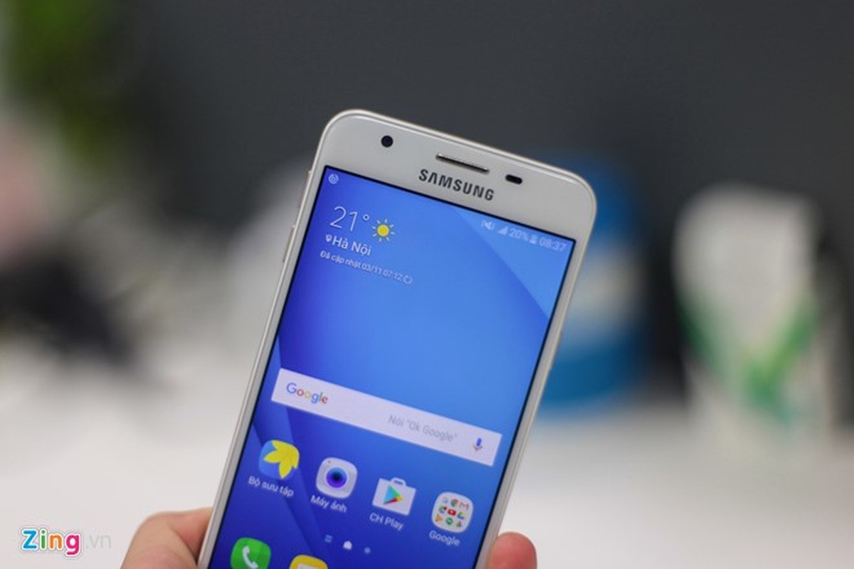 Anh thuc te Samsung Galaxy J5 Prime gia 5 trieu vua len ke-Hinh-8