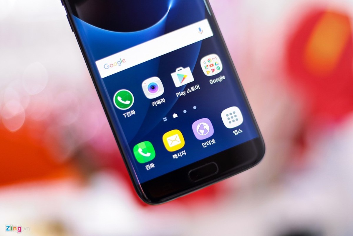 Anh Samsung Galaxy S7 edge mau den bong dau tien tai VN-Hinh-10