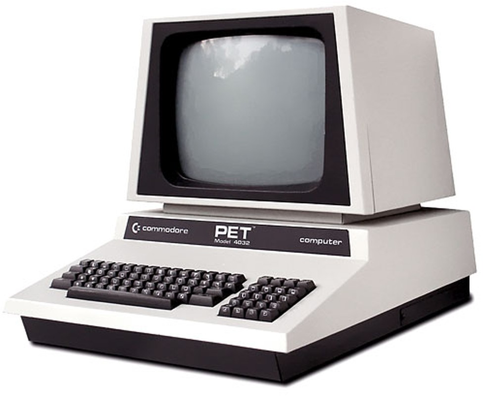 8 персональные компьютеры. Commodore Pet 1977. ПК Commodore Vic-20. Компьютер Commodore Pet. Commodore Pet 600.