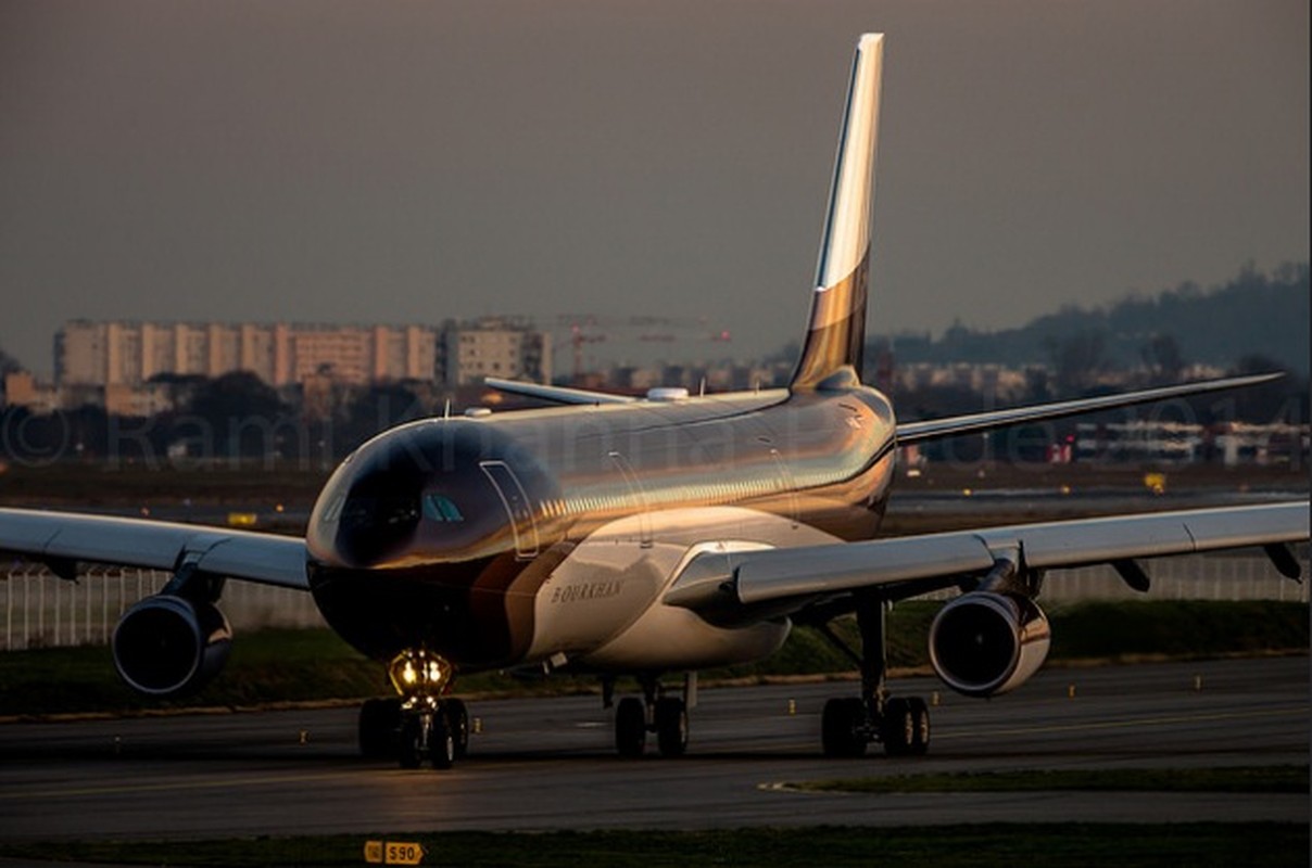 Tan muc Airbus A340-300 dat gap 5 lan chuyen co cua ong Trump-Hinh-4