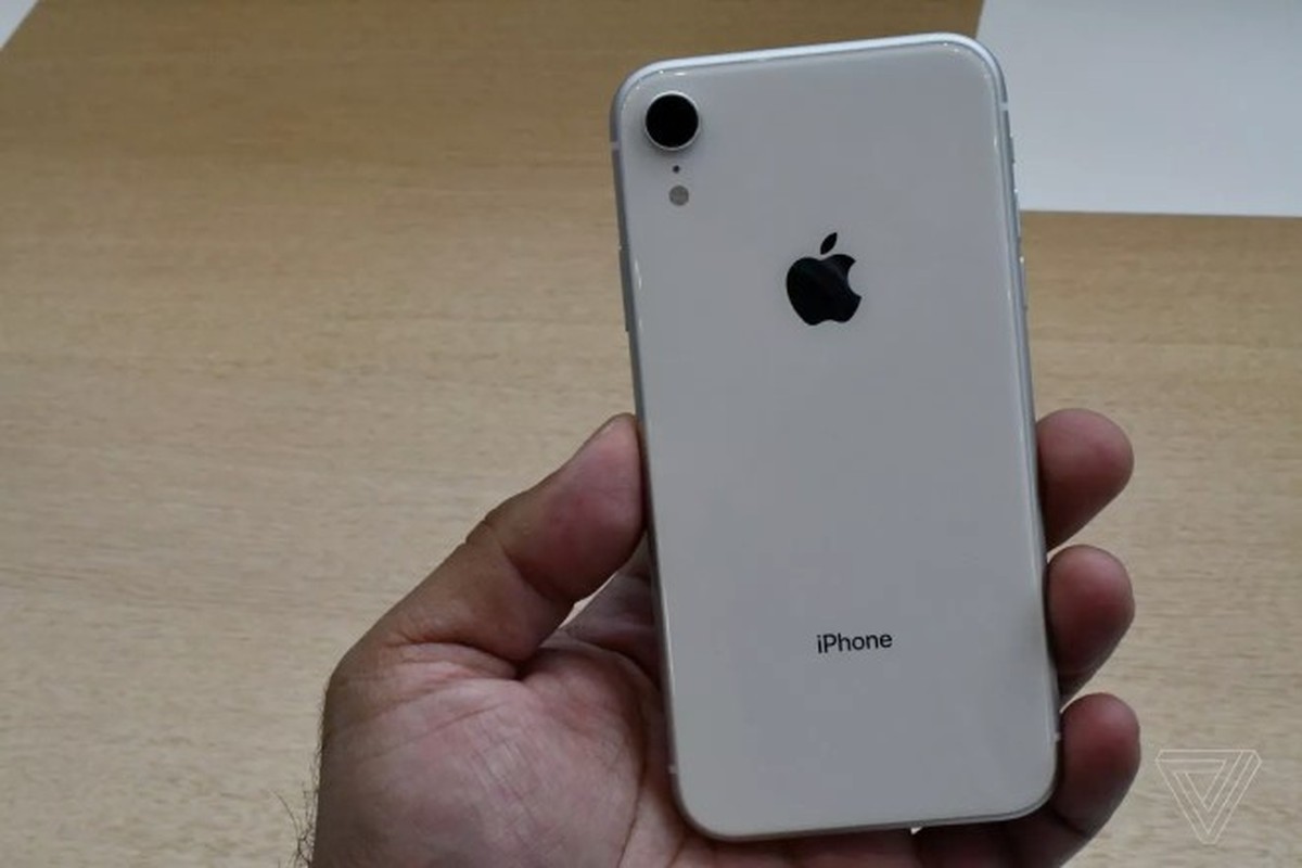 Man nhan voi phien ban iPhone XR re nhat vua ra mat-Hinh-12