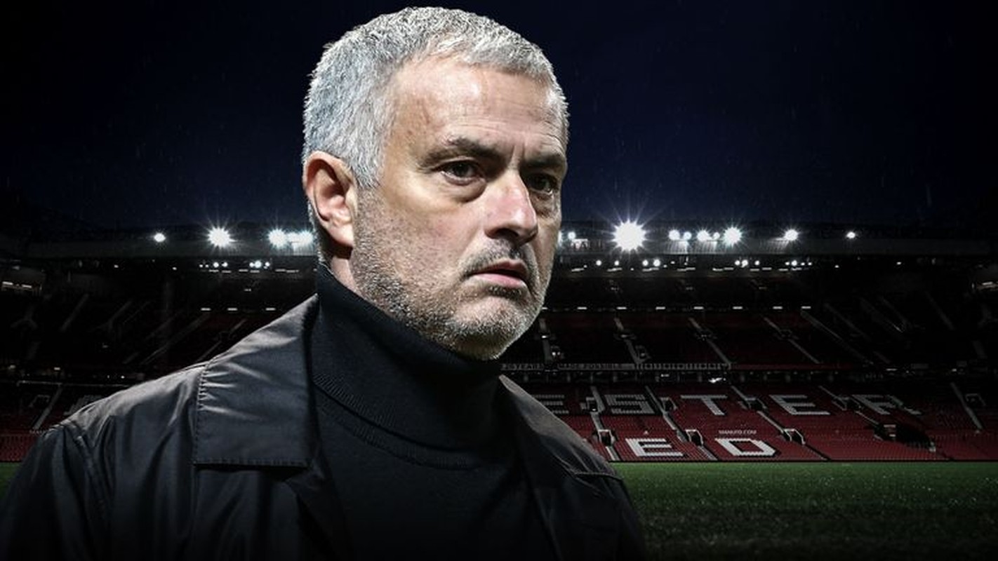 Ben trong khach san Mourinho thue trong thoi gian dan dat MU