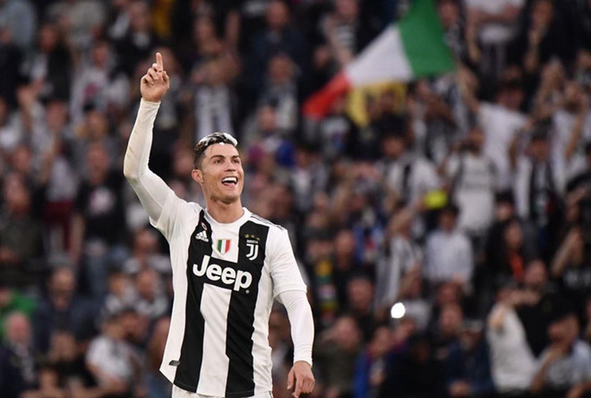 Ronaldo an mung phan khich trong ngay gianh Scudetto-Hinh-5