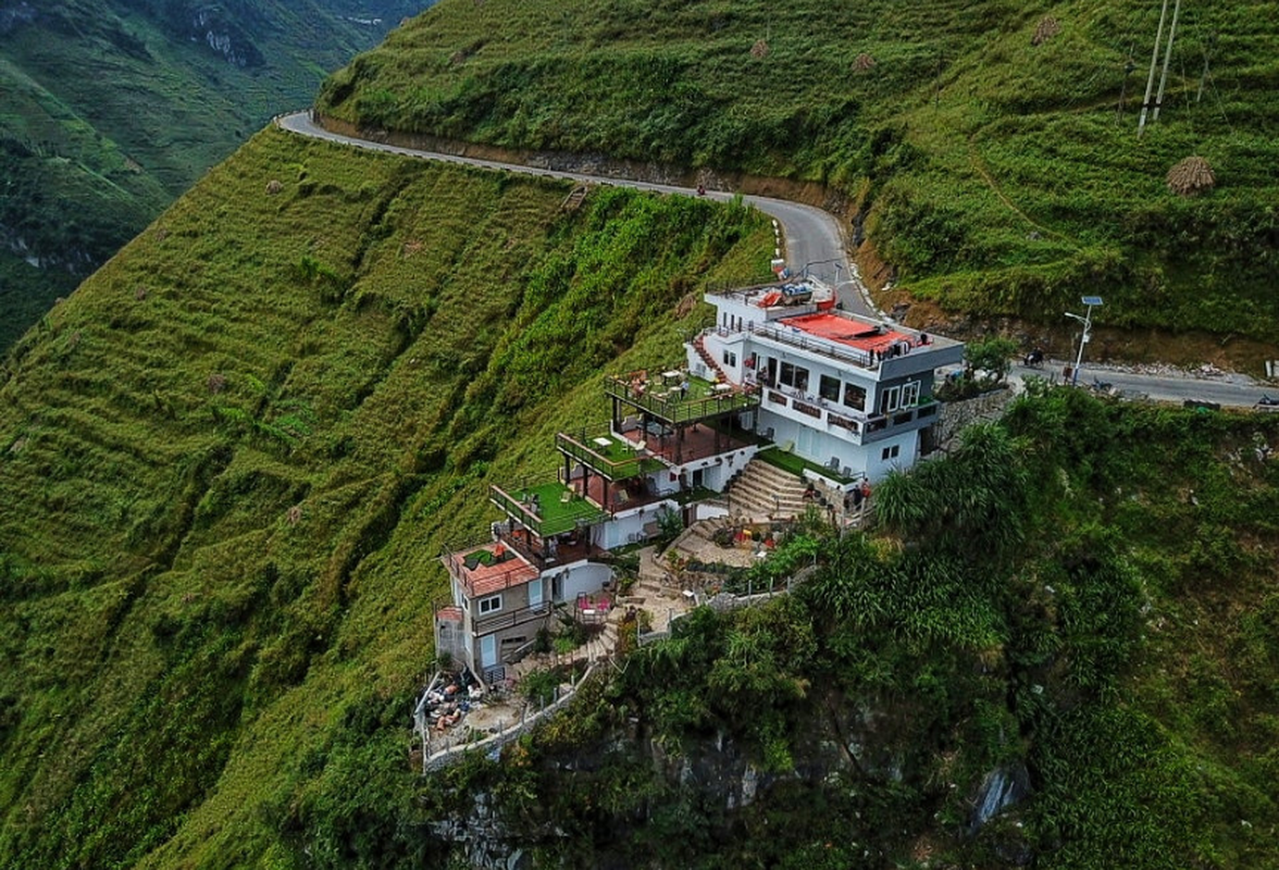 Cung xay giua ky quan nhu Ma Pi Leng, vi sao khach san o Peru lai duoc khen het loi?