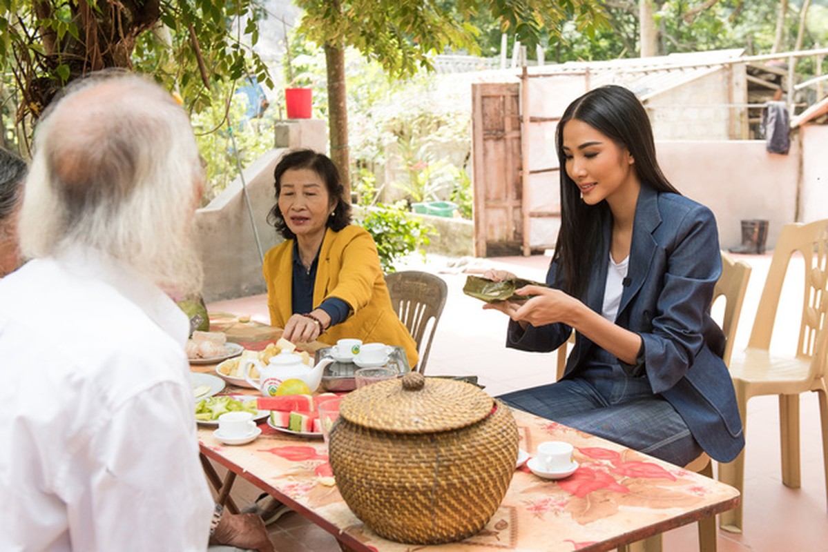 Nha Sai Gon va que Thanh Hoa cua A hau Hoang Thuy khac nhau the nao?-Hinh-9