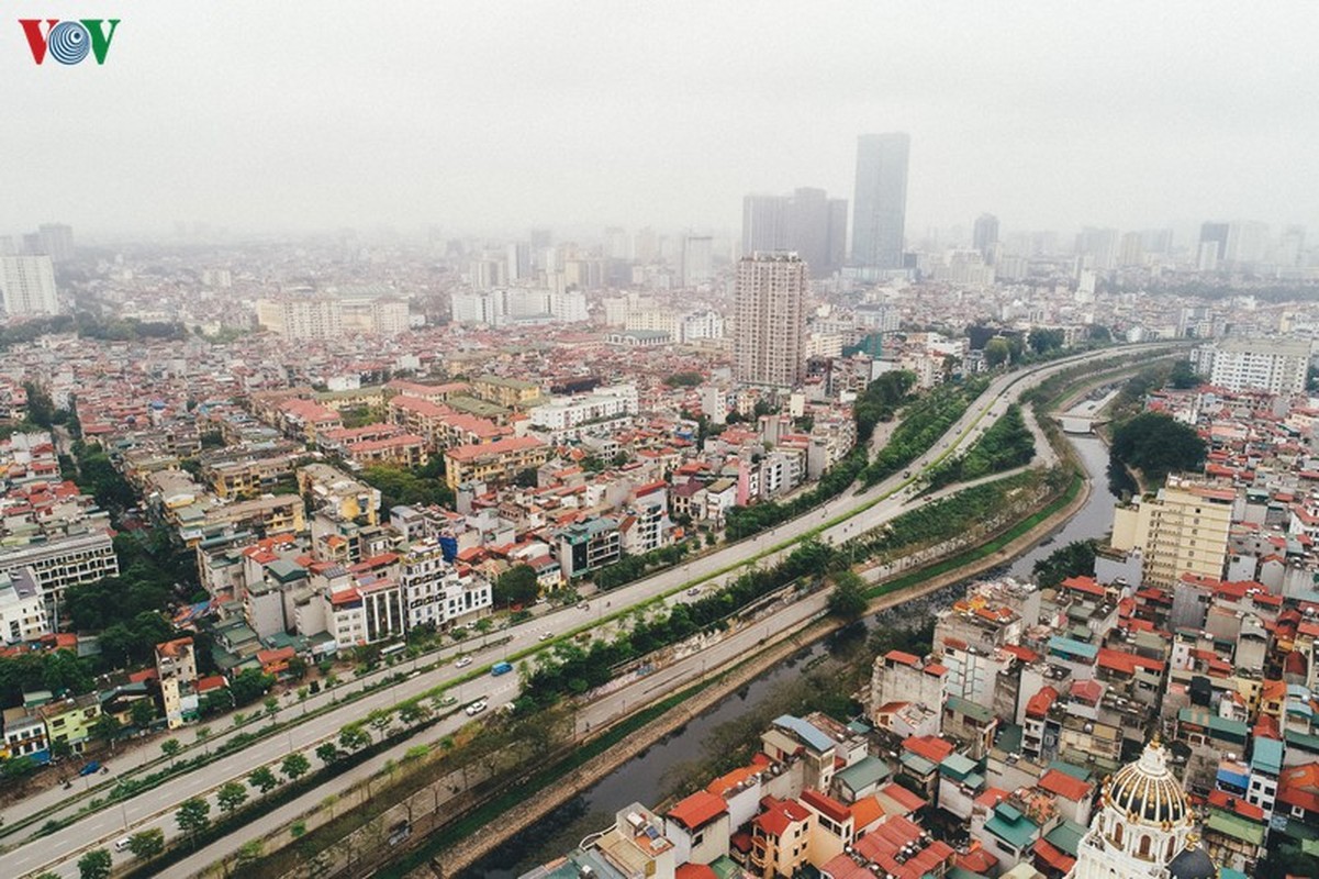 Ngam duong pho Ha Noi truoc ngay cach ly toan xa hoi-Hinh-2