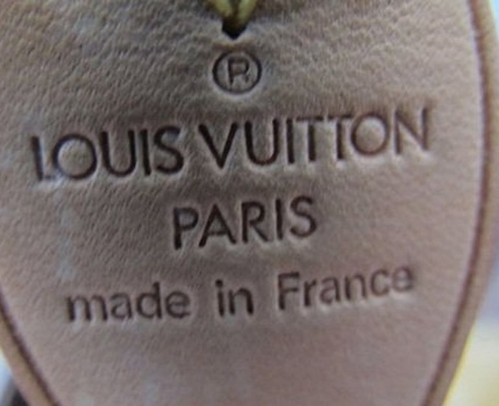 Bi an phan biet tui xach Louis Vuitton chinh hang khac hang gia