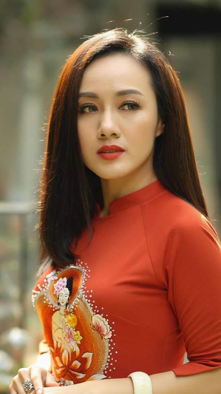 Khong gian song gian di, ngap sac hoa cua BTV Thoi Su Hoai Anh-Hinh-6