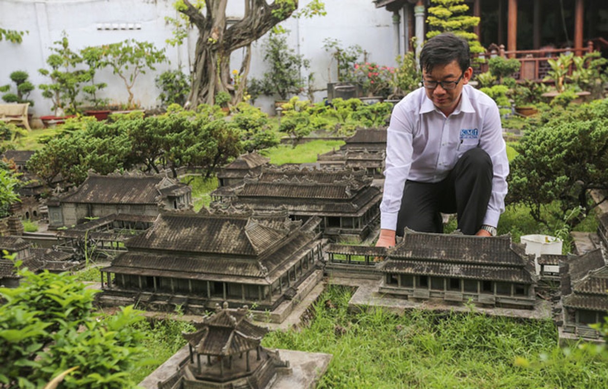 Man nhan tieu canh co do Hue thu nho o Sai Gon