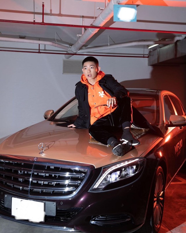 Rich kid rao ban Maybach de ung ho Quy vaccine COVID-19 la ai?-Hinh-4