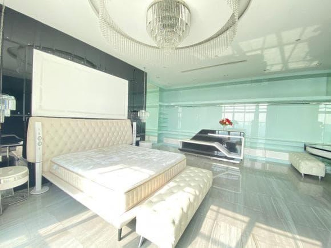 Ben trong penthouse 15 ty Ngoc Trinh ban ngay cuoi nam-Hinh-11