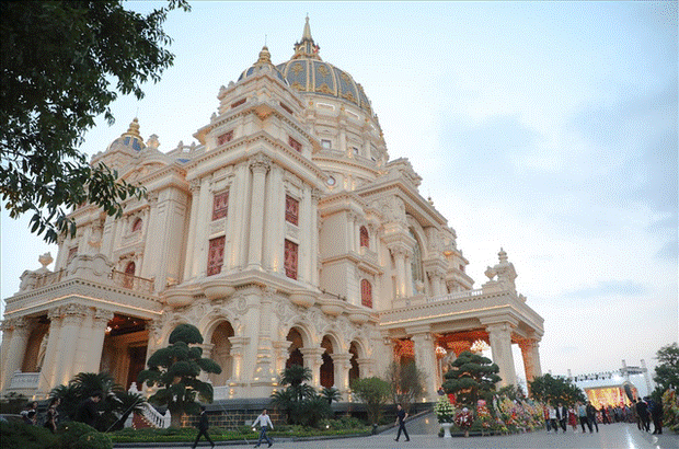 Choang ngop biet thu phu day vang cua dai gia tinh le-Hinh-7