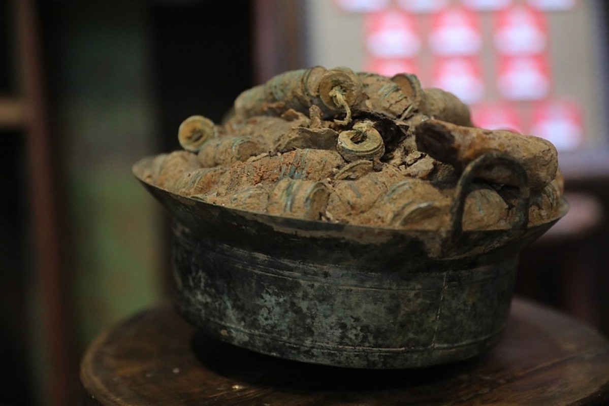 View - 	 Bộ sưu tập tiền cổ độc nhất vô nhị của đại gia Sài Gòn