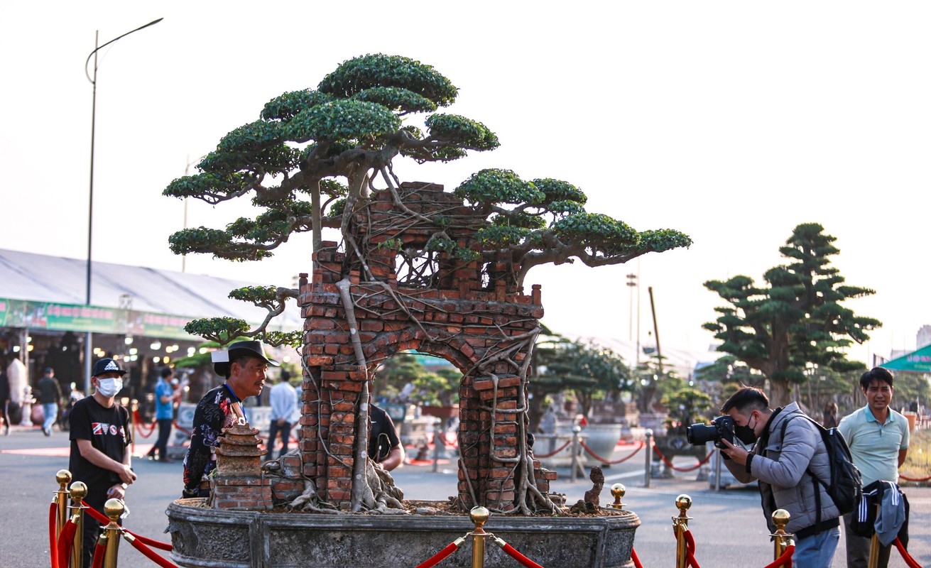 Chiem nguong sanh co tram tuoi 10 ty “don tim” dai gia