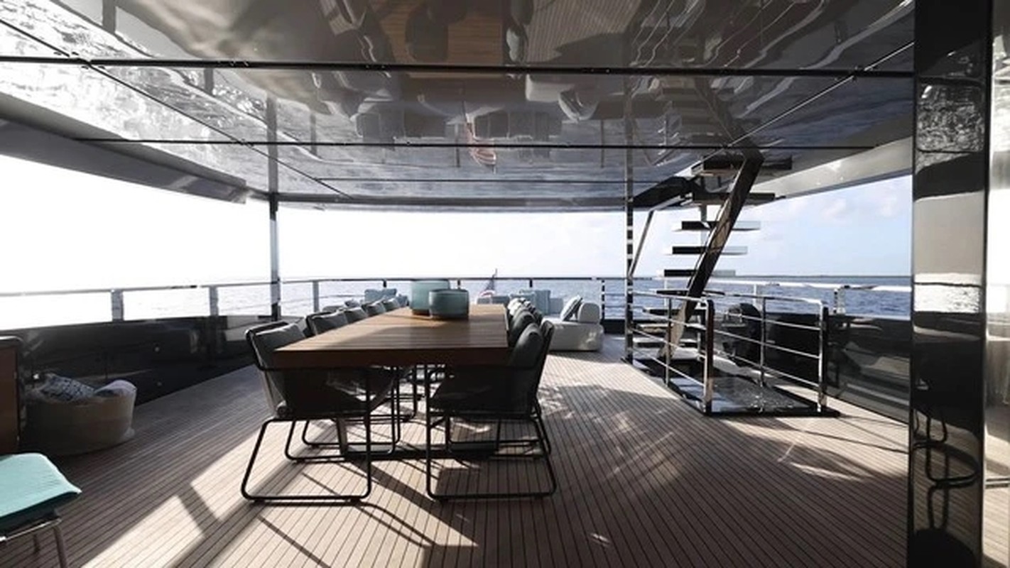 View - 	Cận cảnh siêu du thuyền được ví như “dinh thự nổi” của David Beck