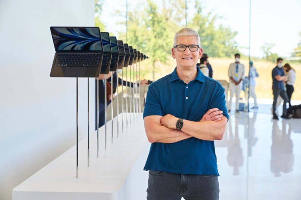 View - 	Khối tài sản của CEO Apple Tim Cook vừa đến Việt Nam 