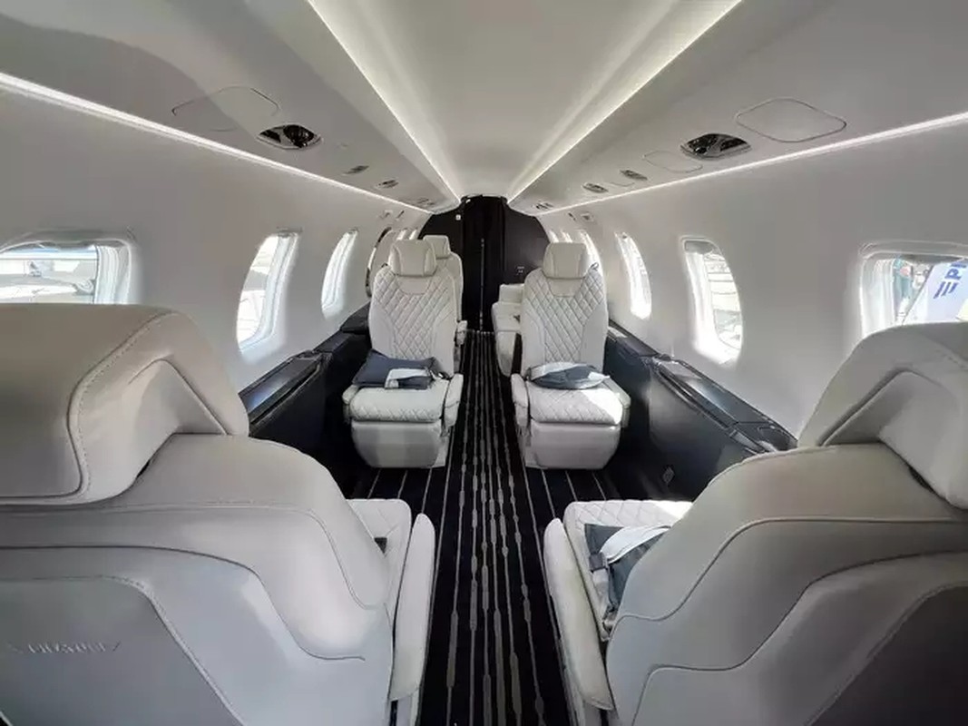 View - 	Bên trong siêu máy bay riêng 10 triệu USD của tỷ phú Jeff Bezos