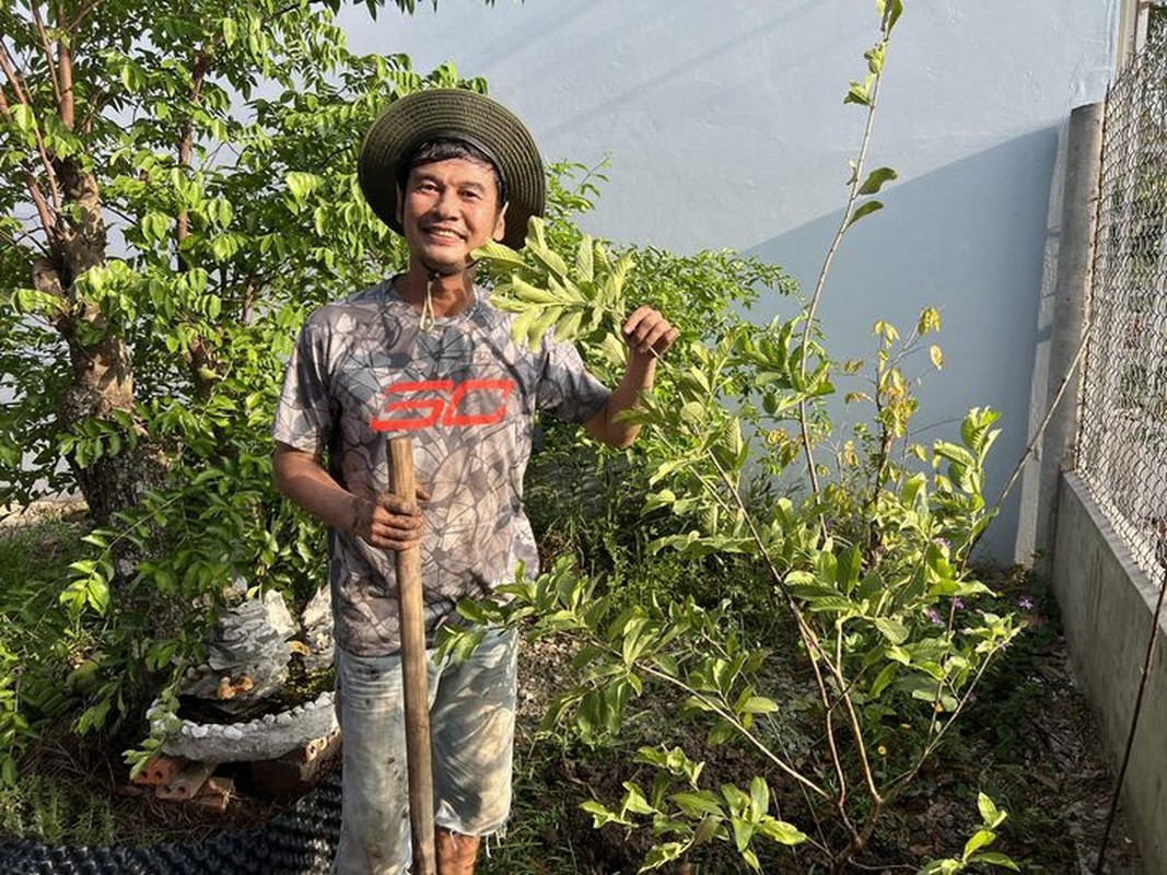 “Biet phu” mau tim du loai cay trai cua Tiet Cuong va vo tre-Hinh-7