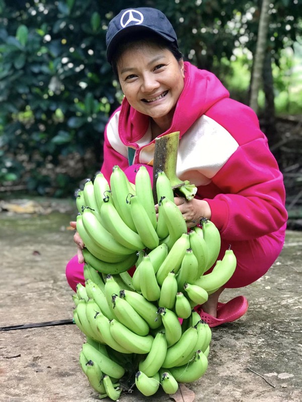 Can canh nha vuon 6.000m2 ngap hoa trai cua “nu hoang canh nong“-Hinh-11