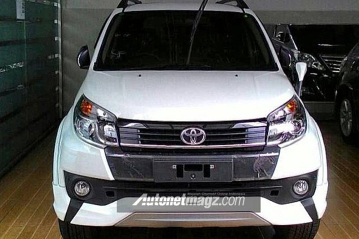 Chi tiet SUV gia gan 400 trieu cua Toyota