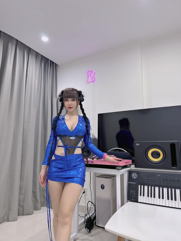 Ngam nu DJ so huu vong 1 “quyen ru nhat Vinh Bac Bo“-Hinh-8