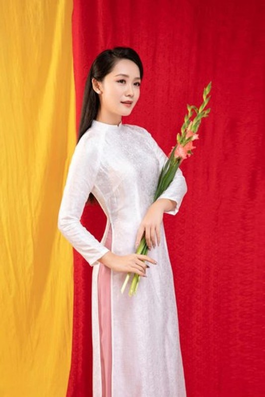 BTV Thu Ha nguoi 2 lan khoc tren song truyen hinh chia se gi?-Hinh-8