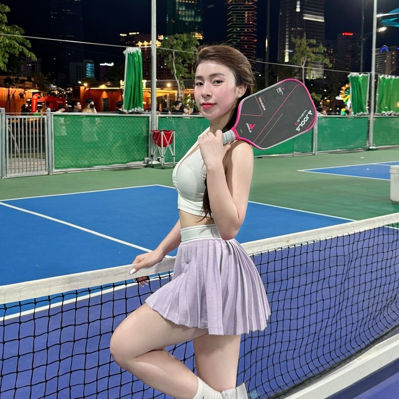 Hot girl Pickleball voi loat anh khoe dang phong gym cuc nuot-Hinh-3