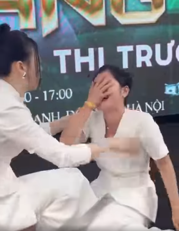 Netizen kho chiu vo cung voi cach “trung phat” nhan vien ki la-Hinh-6