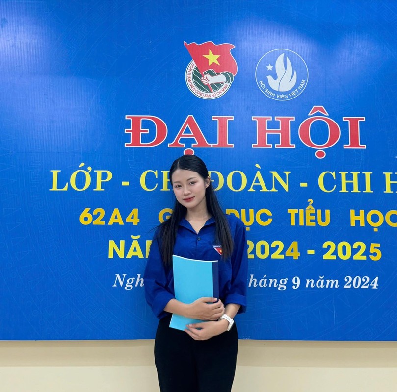 Gai xinh du Dai hoi Doan nhan sac xinh dep ai cung xao xuyen-Hinh-3