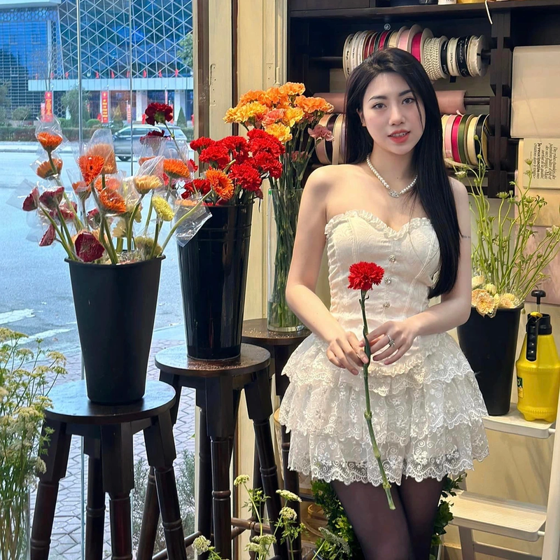 Dan em gai hot girl chat luong cua sao bong da Viet Nam-Hinh-7