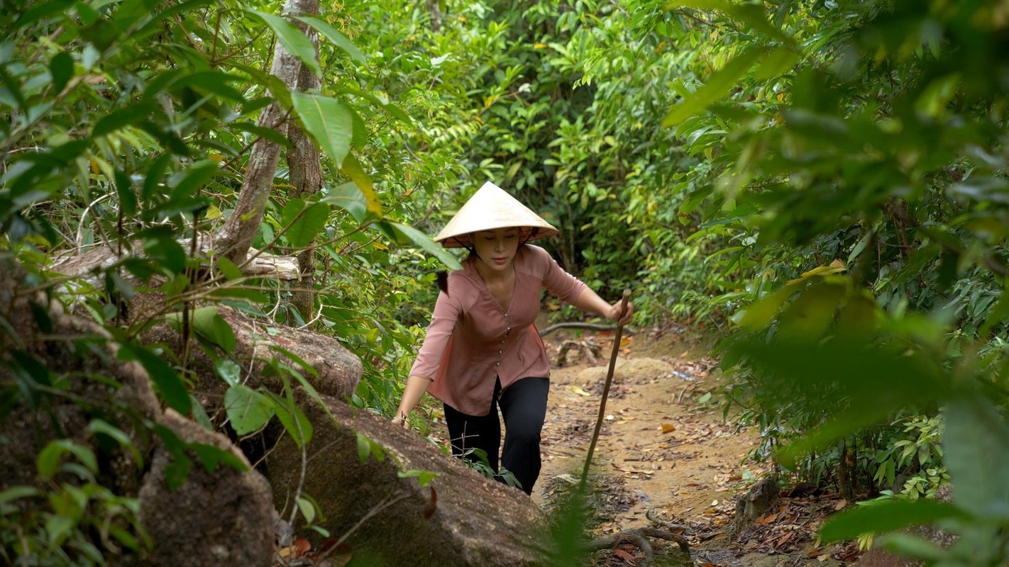 Gai xinh Ben Tre ua dien ao ba ba, ve ngoai duyen dang-Hinh-4