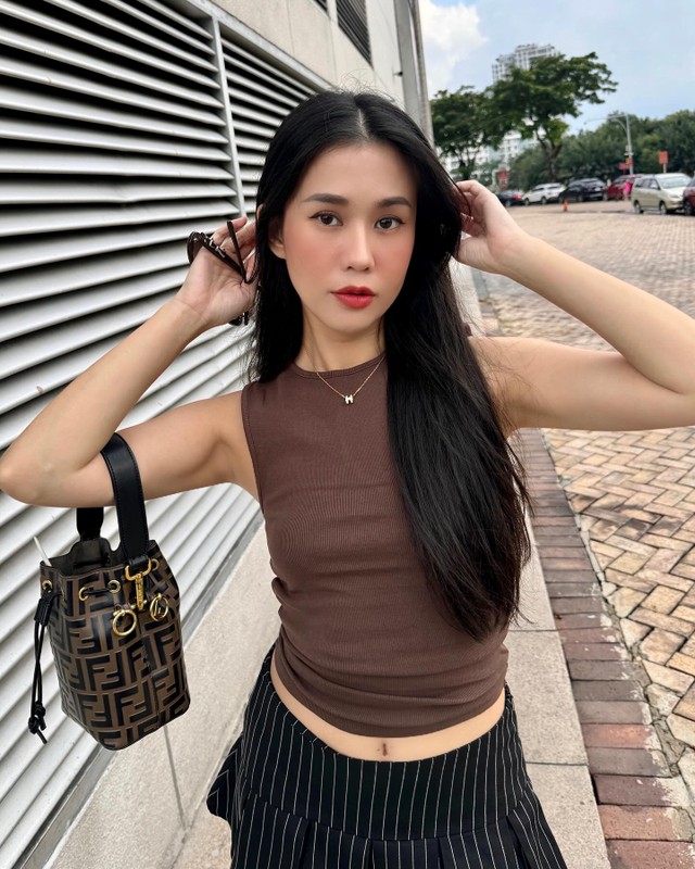 Nhan sac hot girl Sai Thanh doi dau tung bi ga gam 