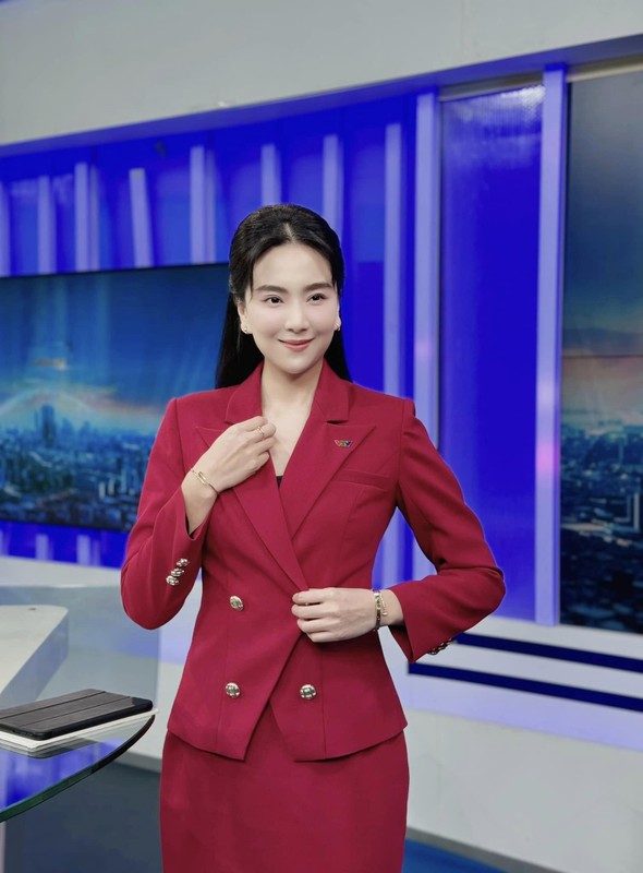 “MC xinh nhat VTV” khoe giao dien xinh dep “khi khong thuoc ve ai”-Hinh-4