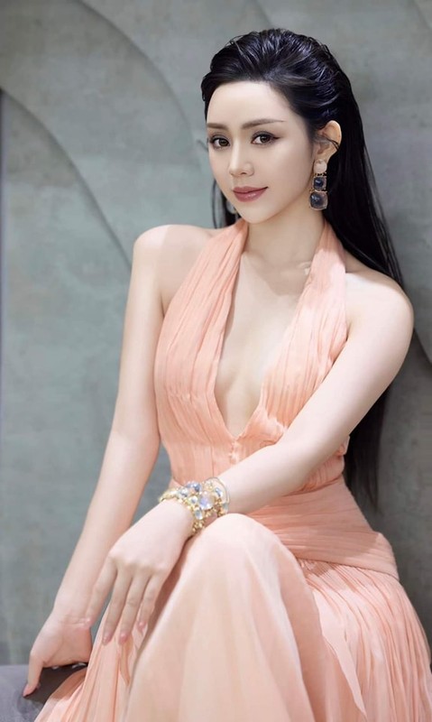 Hot girl kem xoi 1 thoi nhan sac van trong veo tua nu than-Hinh-7