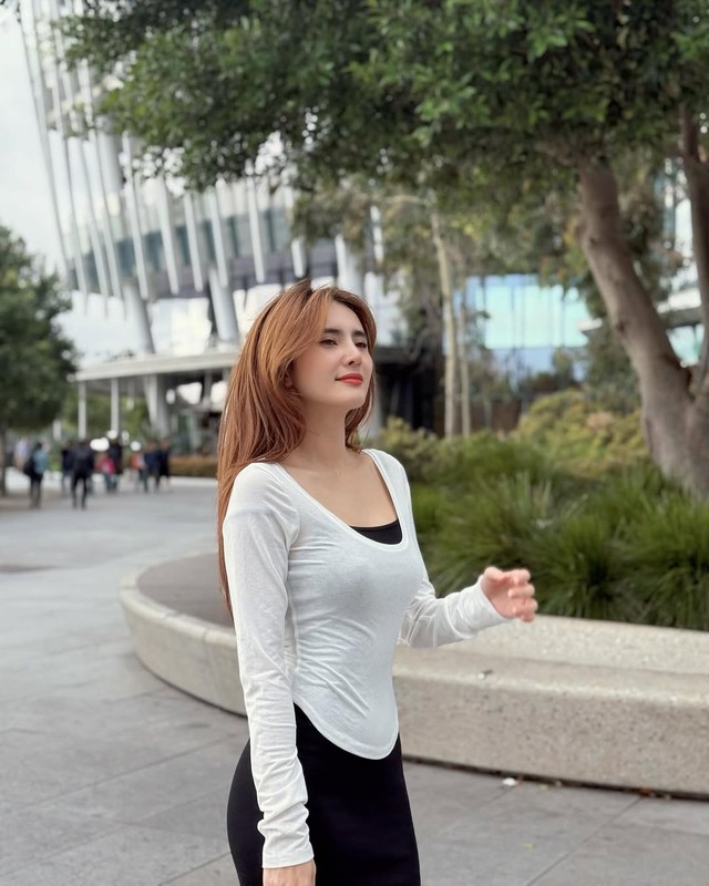 Em gai Cong Vinh goi cam tuoi 35, mong tim ben do binh yen-Hinh-9