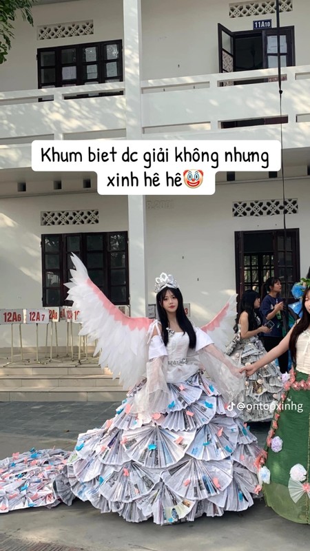 Xuyt xoa truoc thiet ke vay tai che cong phu cua hoc sinh-Hinh-13