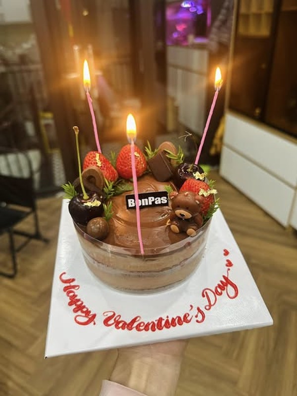 Hoi chi em dong loat khoe “chien tich” ngay Valentine-Hinh-10