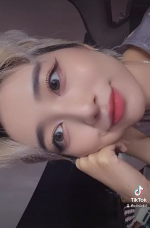 Nu trong tai goi cam nhat VCS cat toc tomboy van cuc goi cam-Hinh-3