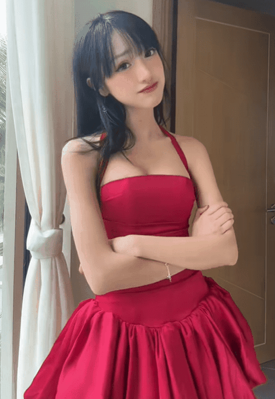 Sau tham my vong mot, Tiktoker Clara Dao tich cuc khoe hinh anh moi-Hinh-5