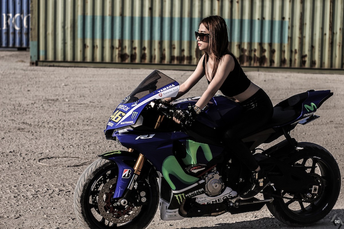Nguoi dep Viet “nai cung” sieu moto Yamaha R1-Hinh-9