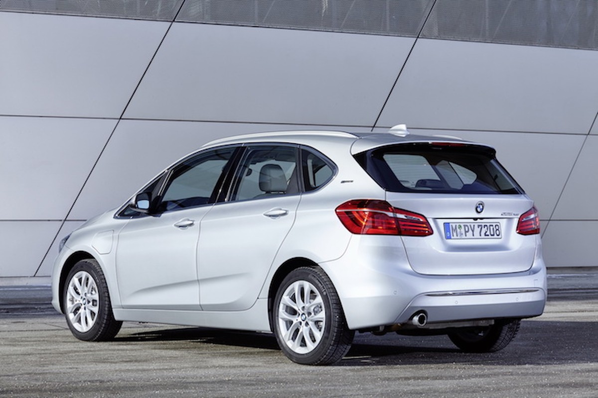 BMW 225xe - 