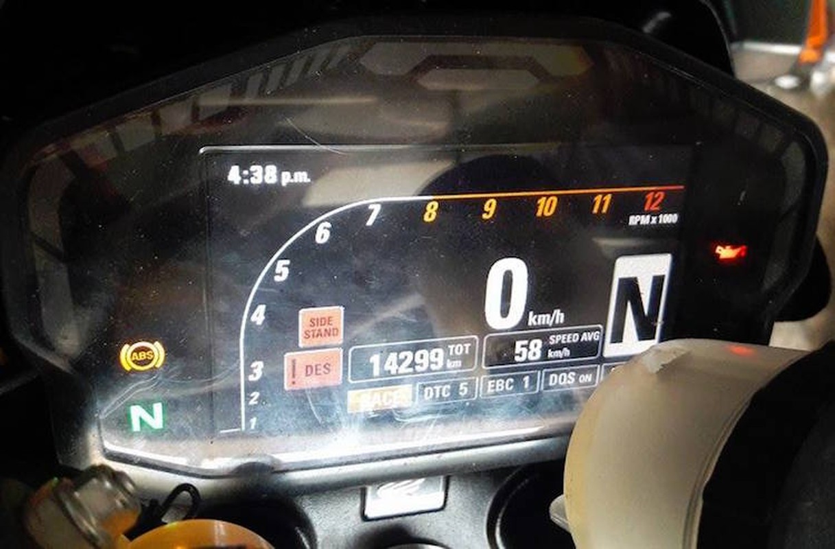 “Soc” voi Honda MSX 125 lap may sieu moto Ducati 1199R-Hinh-6