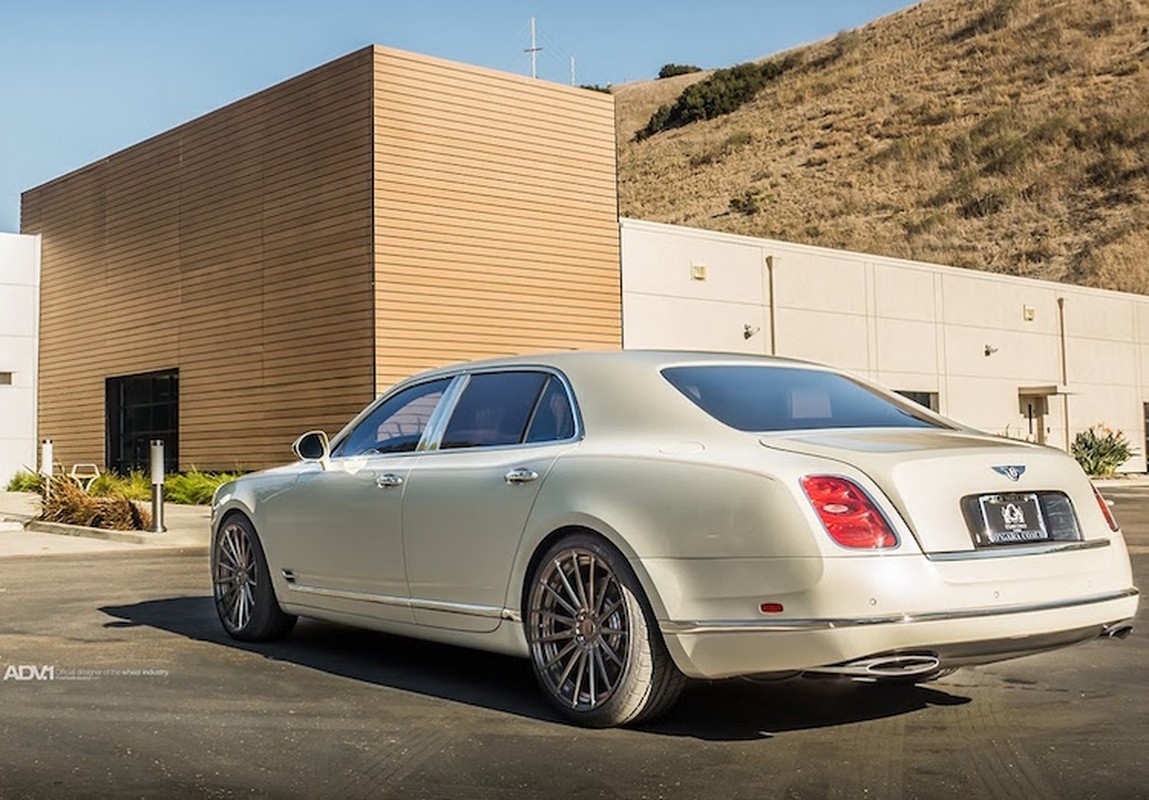 Sieu xe sang Bentley Mulsanne do day dang cap-Hinh-7