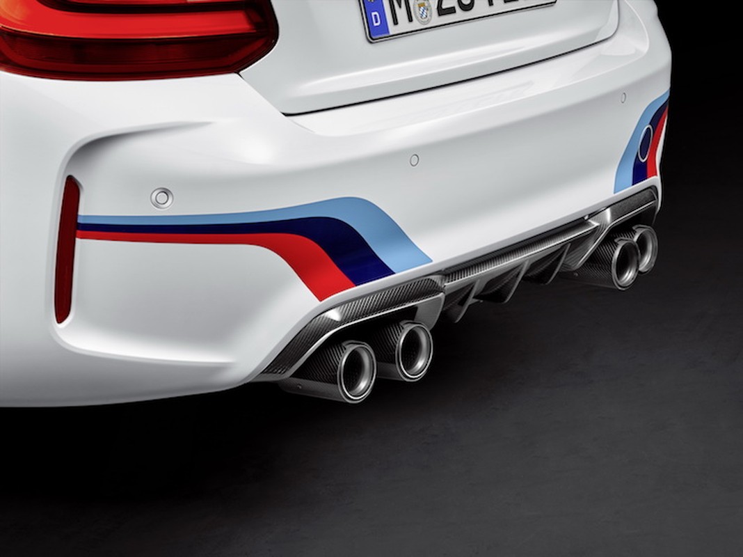 BMW M2 “full option” loat phu kien M Performance dat gia-Hinh-6