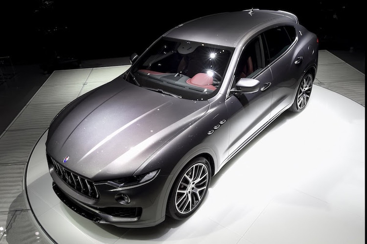 Soi SUV hang sang Maserati Levante 