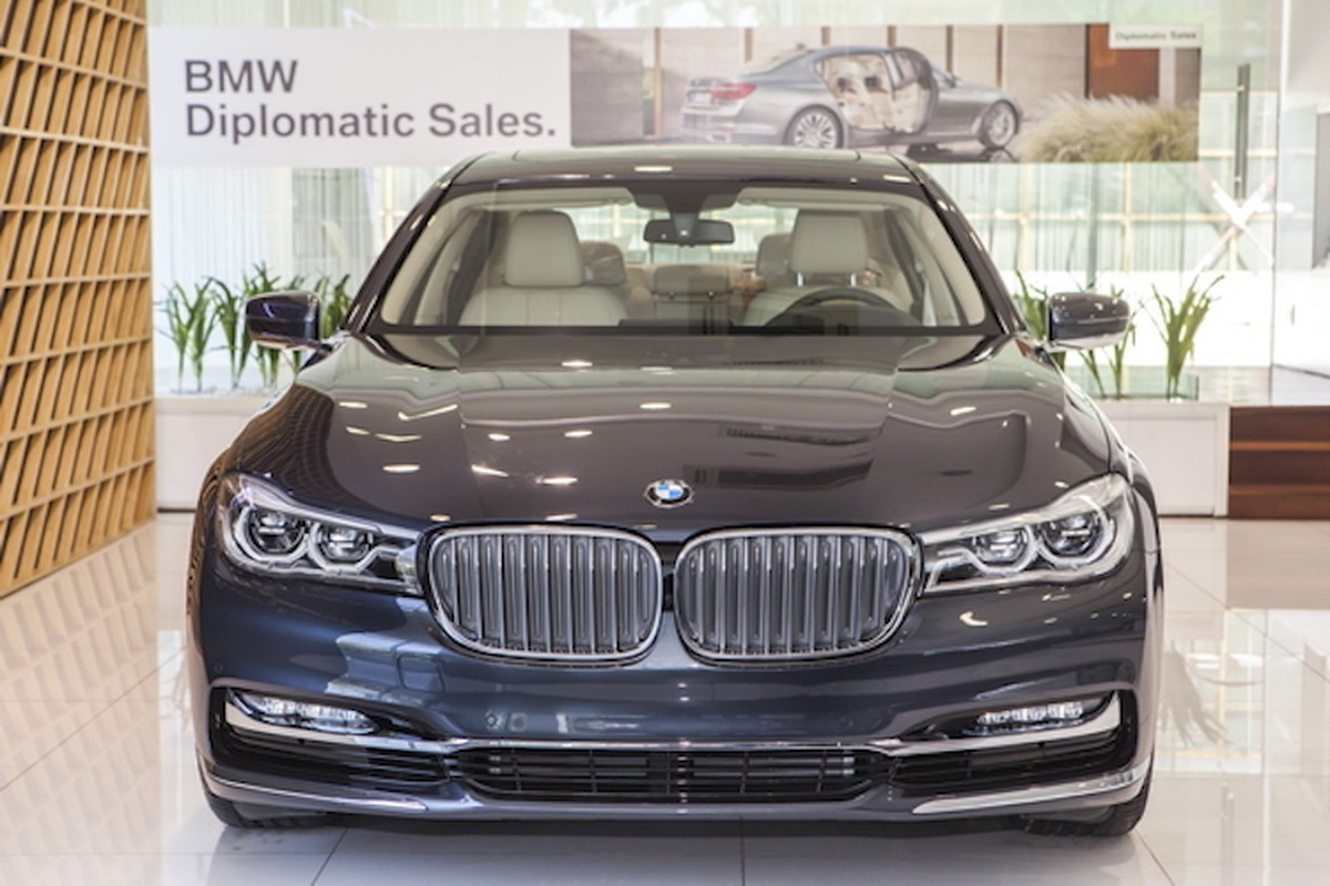 Chi tiet xe sang BMW 730Li gia 4,1 ty tai Viet Nam-Hinh-2