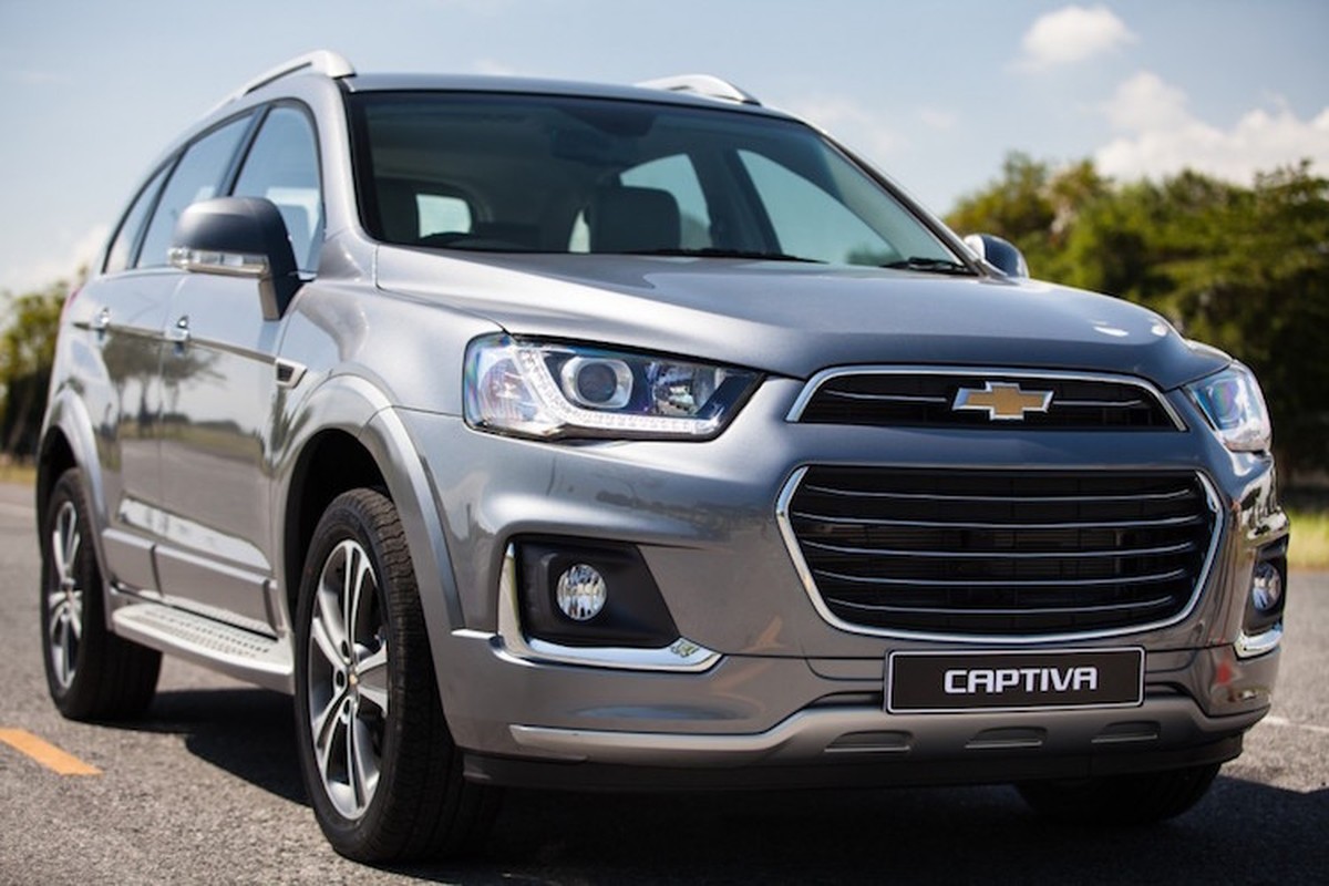 Chevrolet Captiva Revv 2016 chot gia 79 trieu tai Viet Nam
